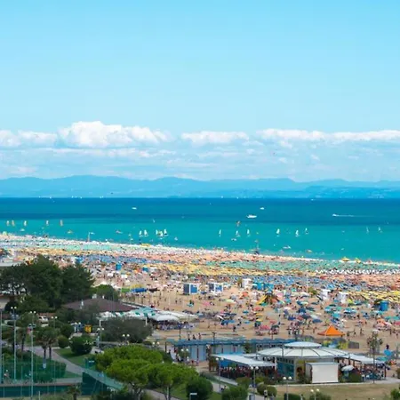 Peaceful Flat Only 400m From The Beach - Beahost