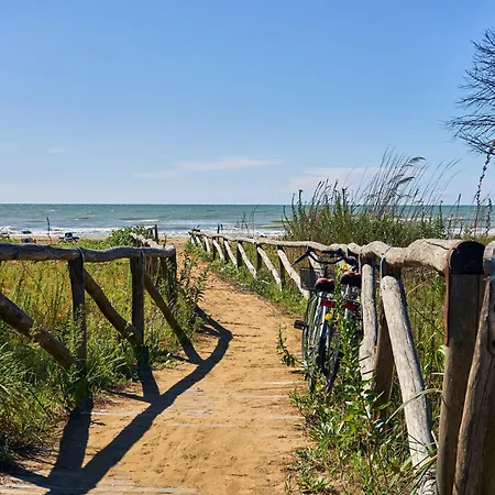 Peaceful Flat Only 400m From The Beach - Beahost