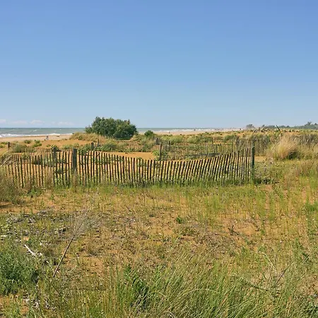 Peaceful Flat Only 400m From The Beach - Beahost *